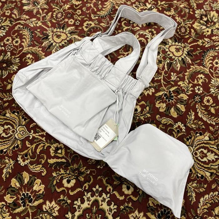 NEW Beyond The Vines XS / M Dumpling Bag - Light Grey, XS