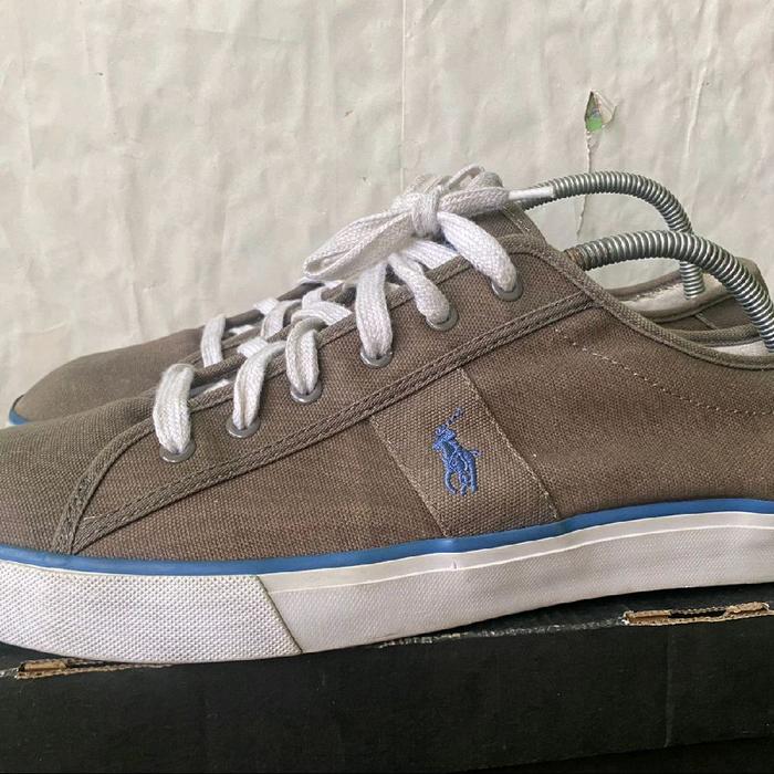 Sepatu Sneakers Big Size 47