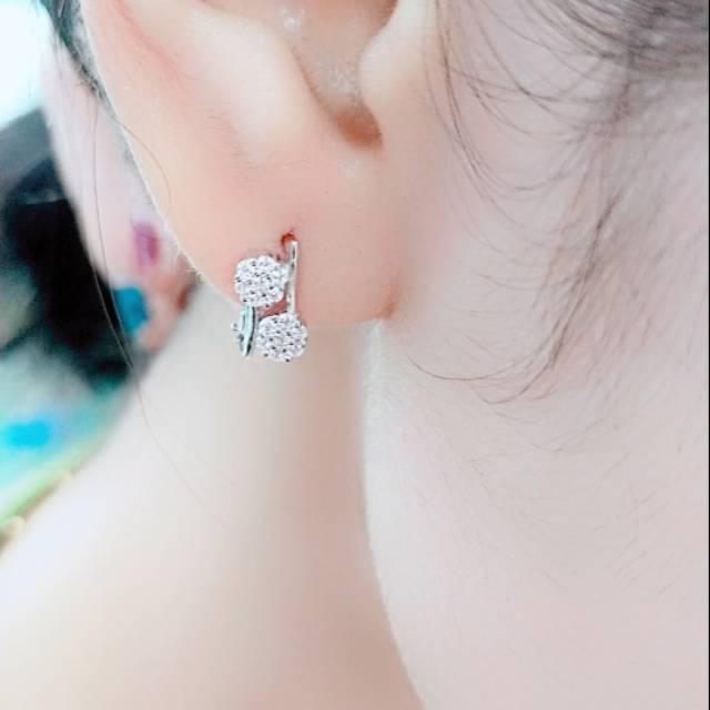 ANTING JEPIT KEMBANG MATA BERLIAN PUTIH PERAK ASLI 925/SILVER LAPISAN EMAS PUTIH MURNI.