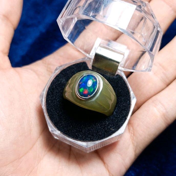 black opal ring tanduk