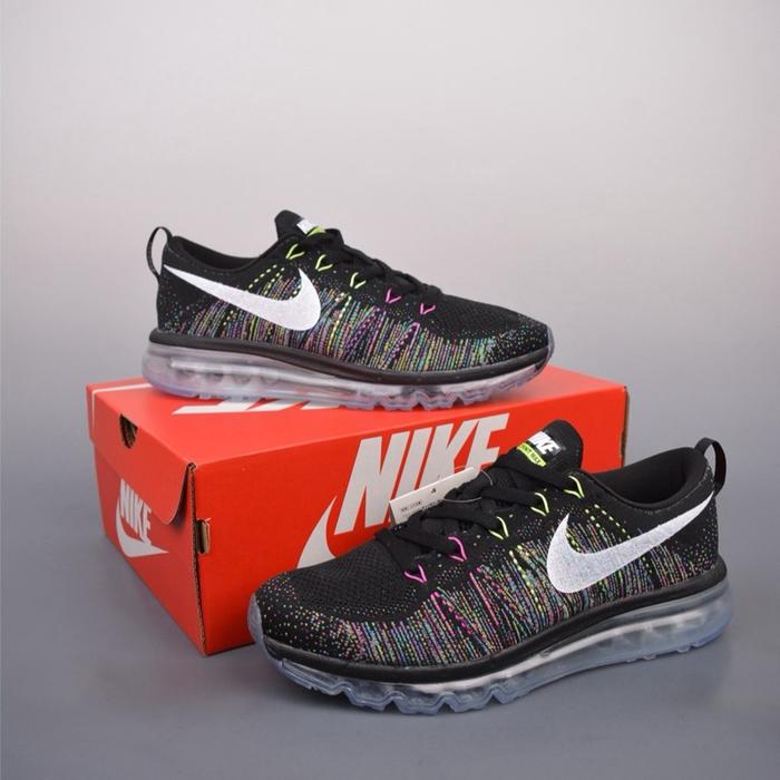 Sepatu Flyknit Max Black Multi