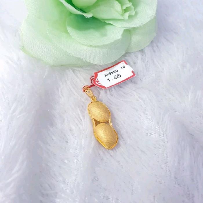 Liontin emas 70 kacang kupas