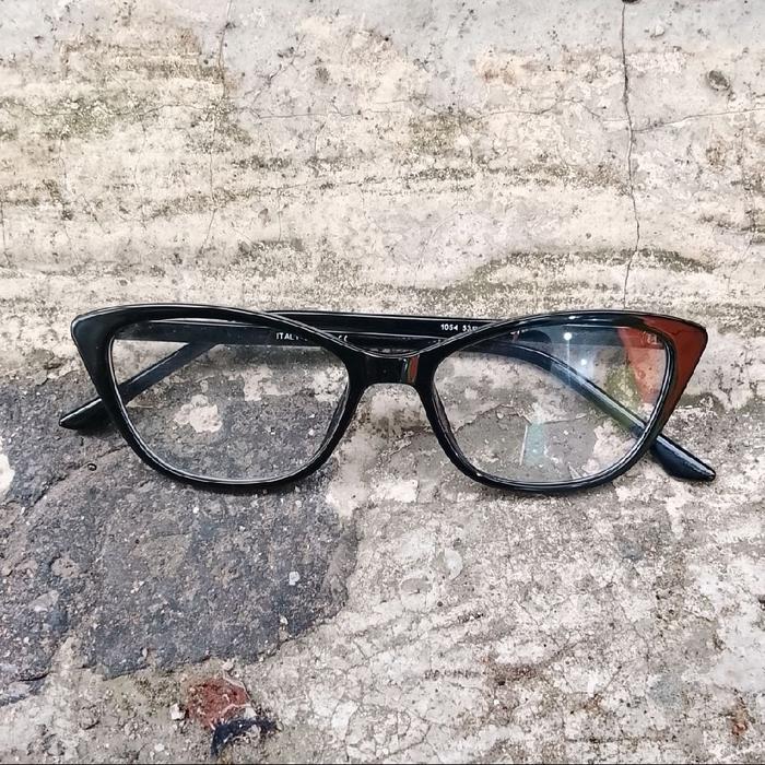 kacamata frame miu miu