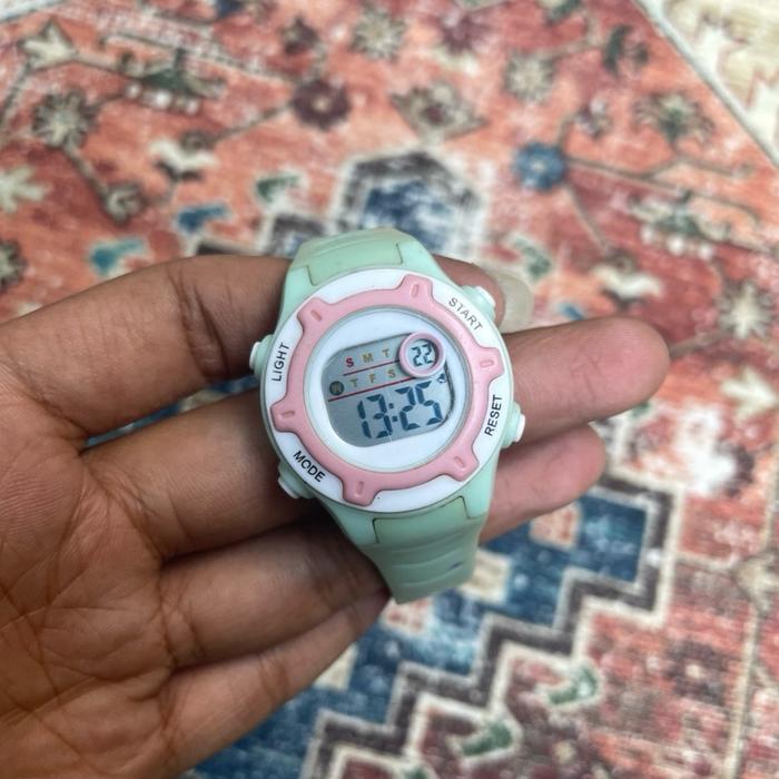 Jam Tangan Digital VNC pastel vintage jadul retro unik lucu