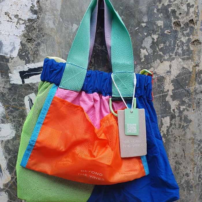 BTV Beyond The Vines Super Panelled Dumpling Mini Bag Xs Orange/Cobalt Tas Selempang