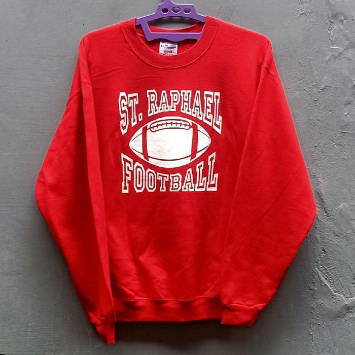 Crewneck Sweater ST RAPHAEL FOOTBALL | Brand JERZEES | Made In Mexico | Merah | Thrift Preloved Beka