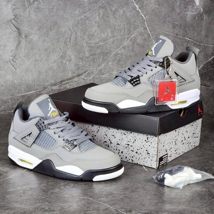 Air Jordan 4 Retro Cool Grey