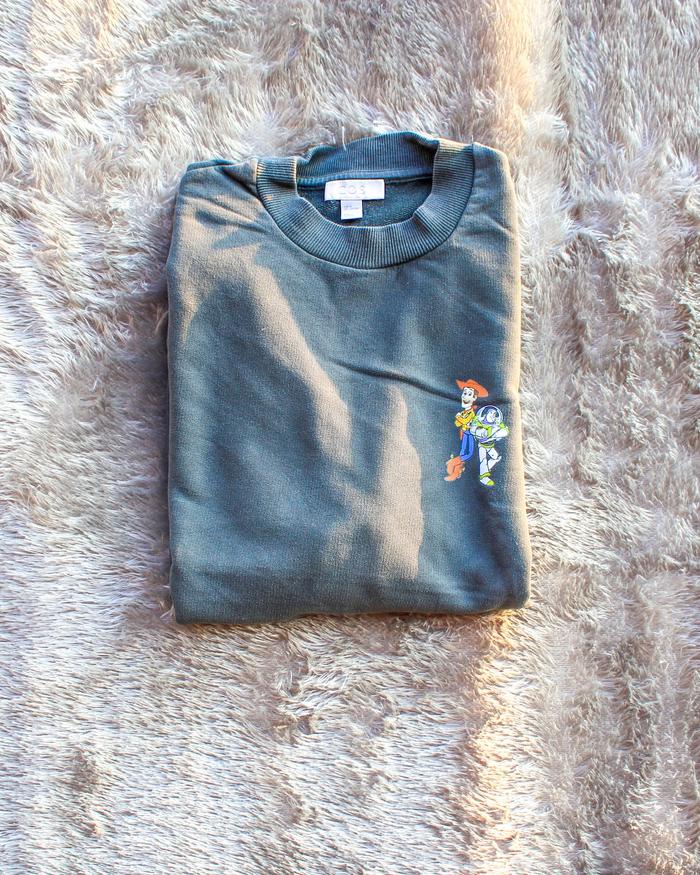 TOY STORY Woody & Buzz Lightyear CREWNECK ARMY