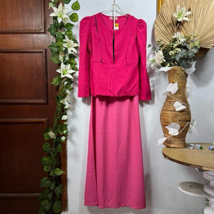 Set Blouse Rok Fuschia Pink