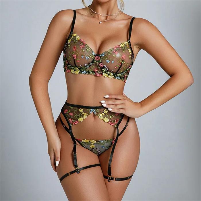 Y Embroidered Ladies Underwear Set With T-Panties And Stockings Three-Piece Suite Varsbaby Independe