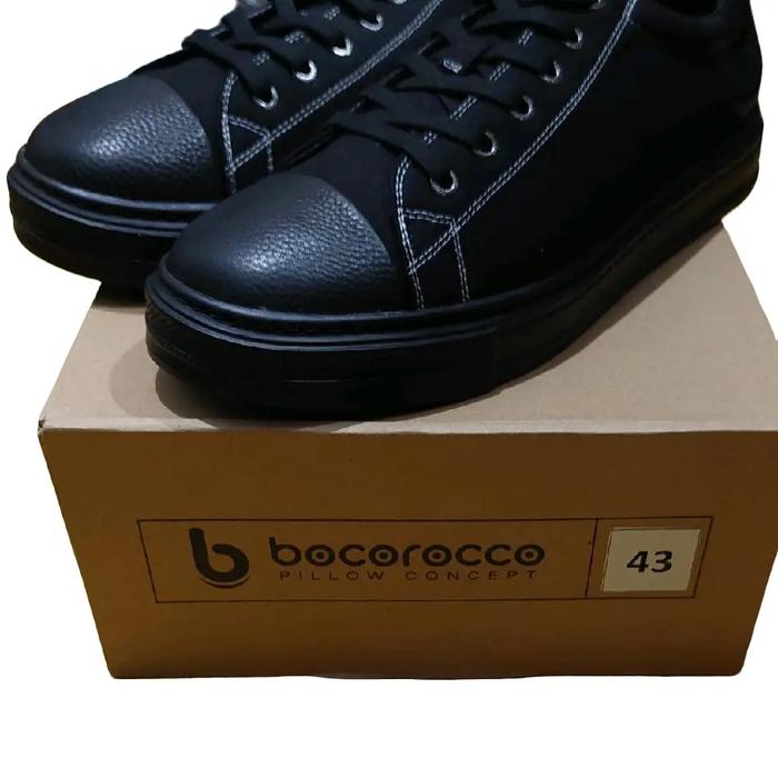 100% ORIGINAL!!! Sepatu Nongki Pria Bocorocco Sneakers ukuran 43 warna hitam.