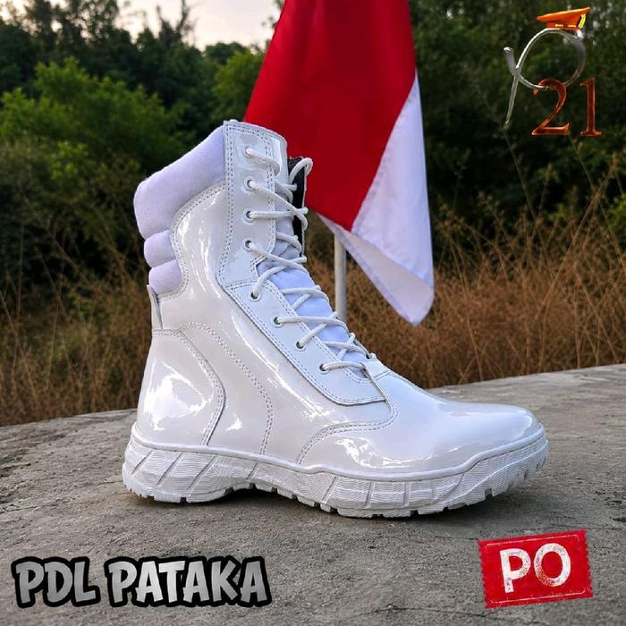 Sepatu Pataka P21