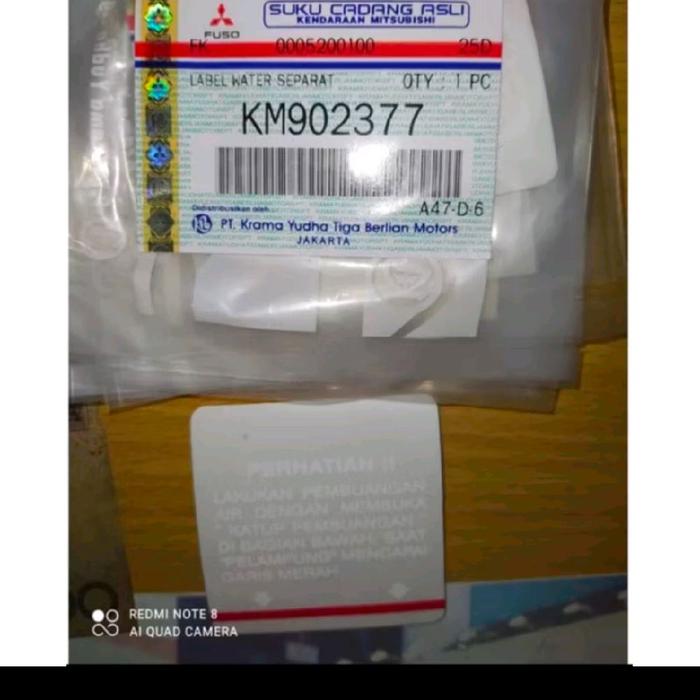 STICKER / STIKER WATER SEPARATOR MITSUBISHI CANTER ORIGINAL KM902377