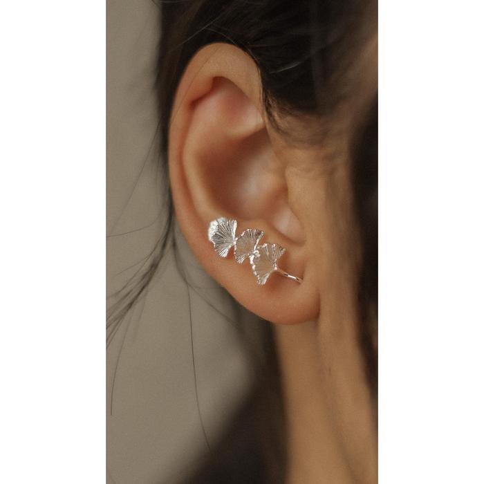 TITIAN JEWERLY - Ginkgo Earclimber