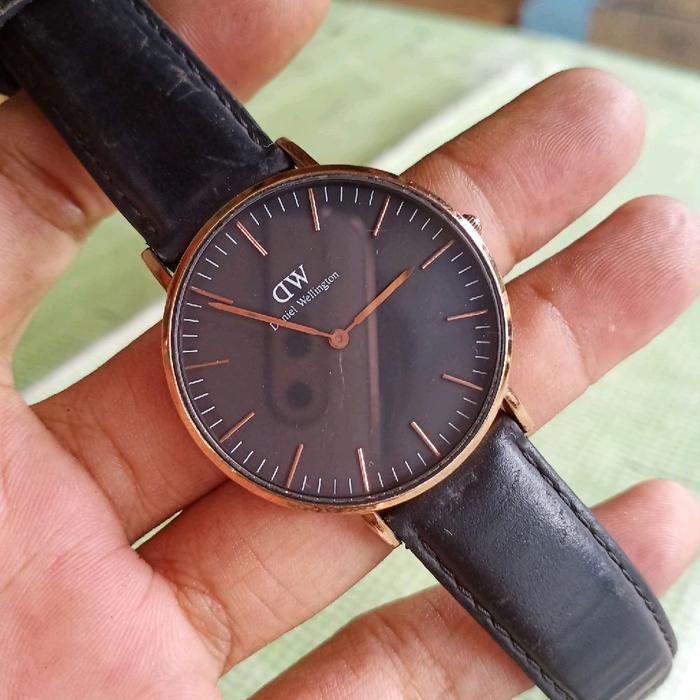 Daniel Walington Quartz Buat Pria / Wanita