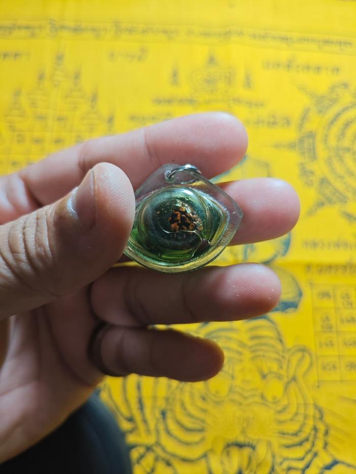 AMULET MATA AJAHN O - G0057