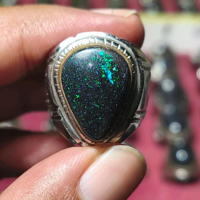 Andamoka opal model tetes  jaminan natural 100%