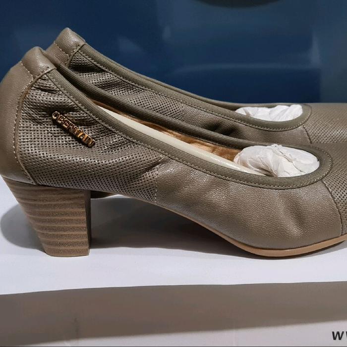 Sepatu Wanita Obermain Preloved