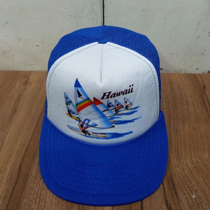 topi vintage hawaii tracker