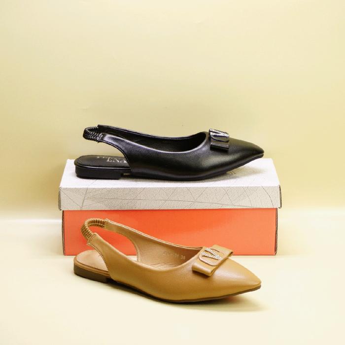 YELENA Sepatu Pansus Wanita 131