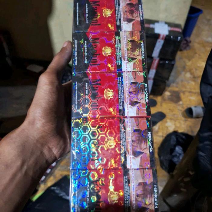 liontin lokalan termurah m4r'b01