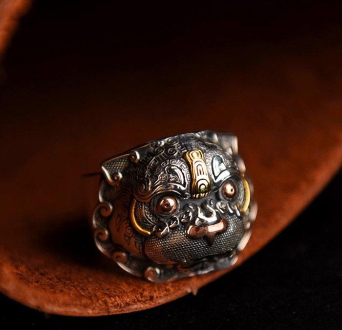 Cincin pelindung kekayaan Feng shui pixiu yang beruntung