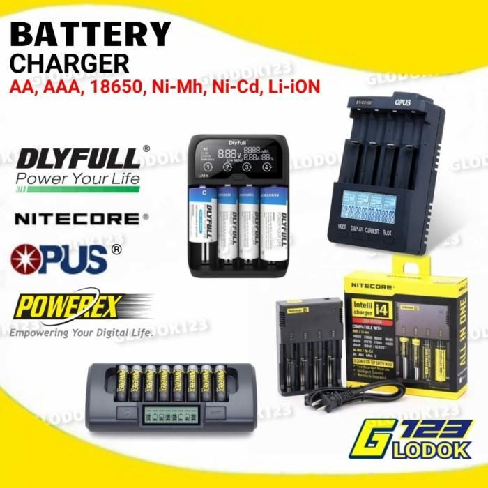(EM) Fast Intelligent LCD Charger Battery Cas Nitecore Powerex Opus Dlyfull