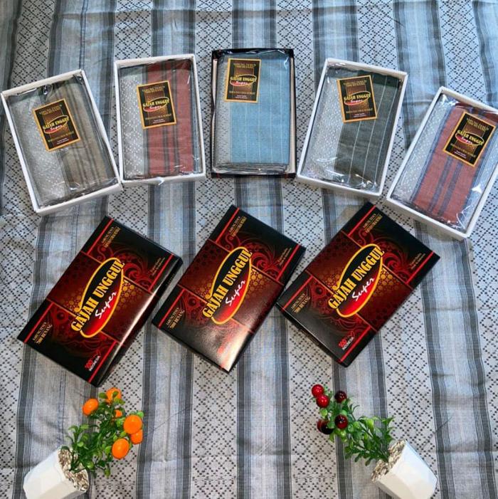 Grosir Sarung 10 Pcs Gajah Unggul Super Premium 7000 Benang Dengan Berbagai Motif Dan Warna Yang Ngg