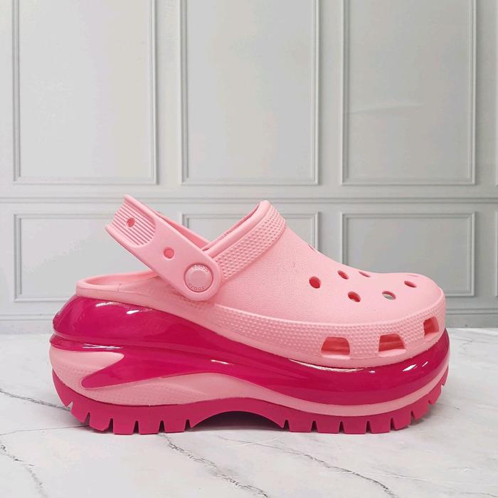 CROCS MEGA CRUCH CLOG/SANDAL CROCS MEGA CRUCH/SANDAL CROCS WANITA