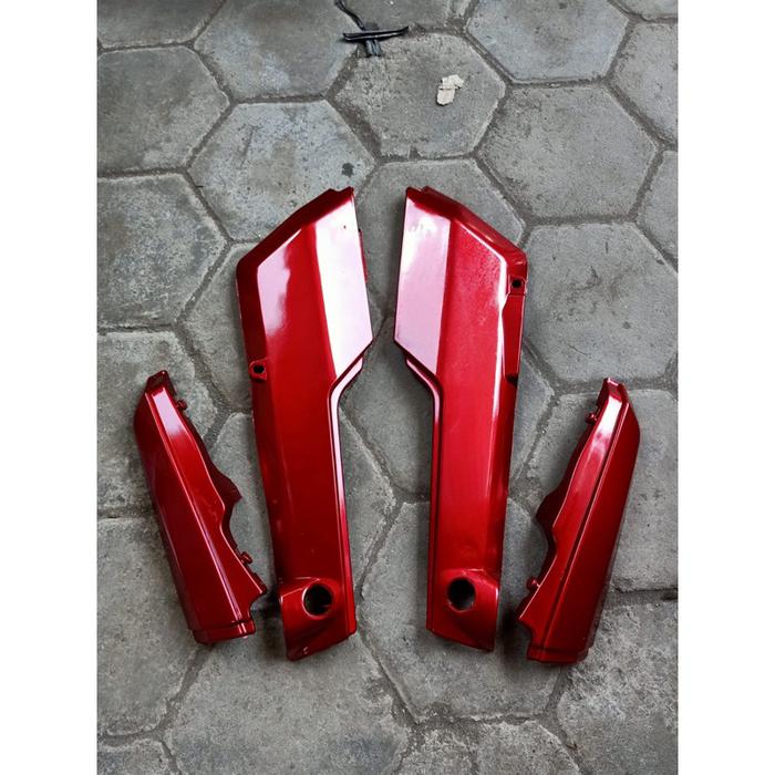 COVER BODY SET TUTUP AKI HONDA WIN 100 BODY SET WIN MERAH MARON