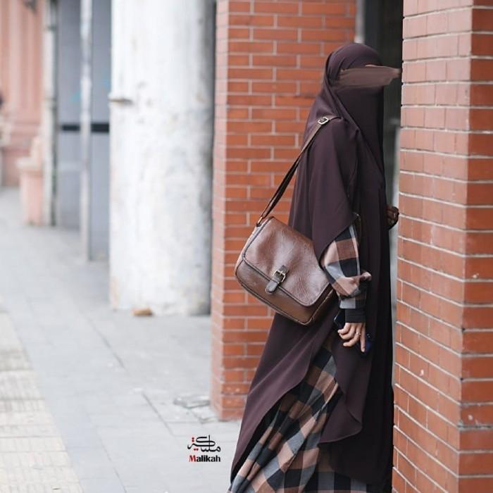 AMBER Gamis Abaya - Abaya Malikah #ayranashwa #malikah - XL tartan red