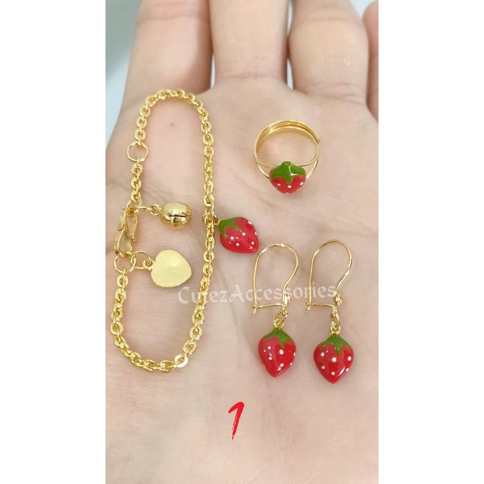 Set Perhiasan Anak Strawberry Emas Muda