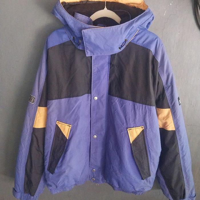 jaket tebal outdor vintage daiwa