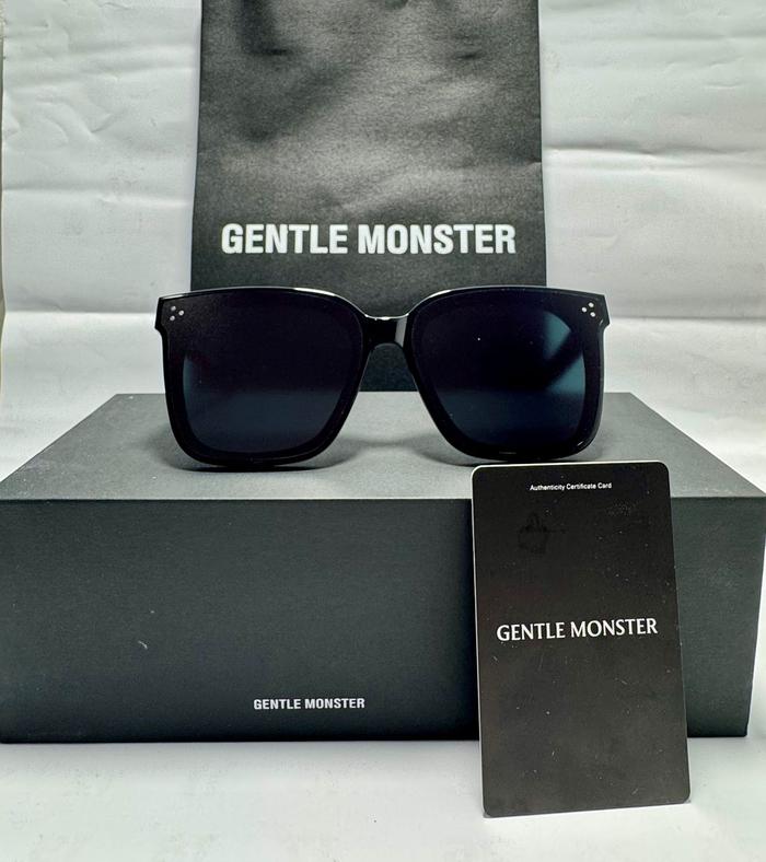 Black Sunglasses GENTLE MONSTER DREAMER17 Anti UV Original