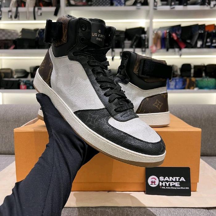 Louis Vuitton Rivoli High Sneakers