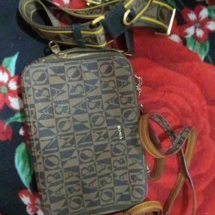 tas Bonia second warna hijau
