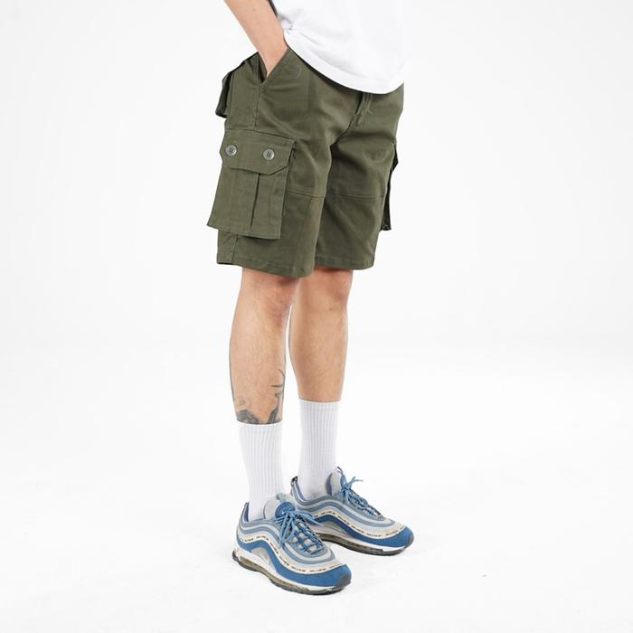 Short cargo woodland hijau tua