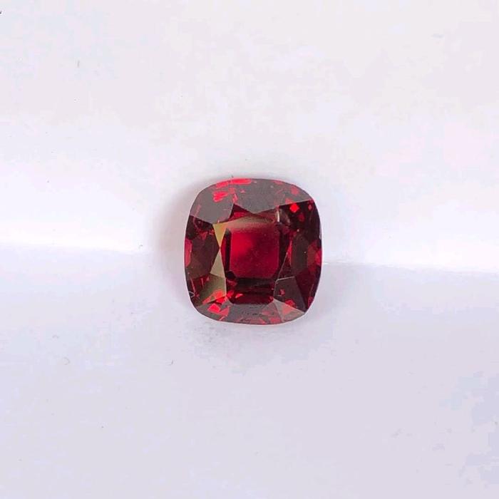 NATURAL RED SPINEL + RING