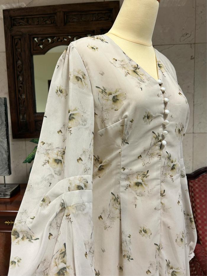 Thrift Floral Dress vintage sifon