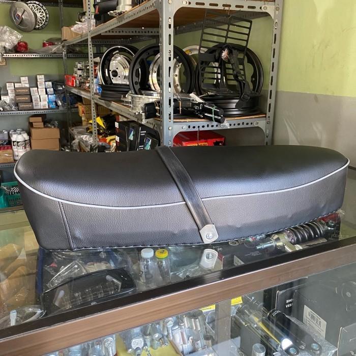 Jok panjang piaggio classic vespa super sprint vbb grade A L1