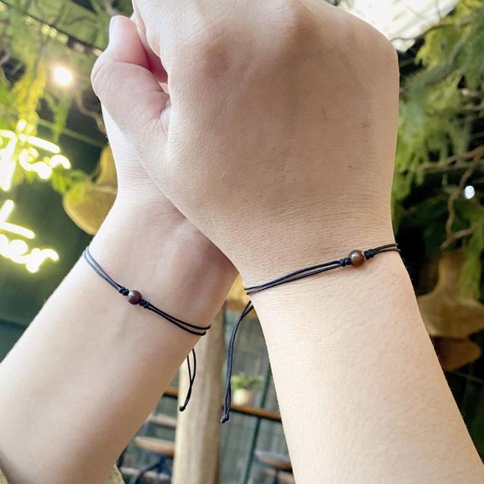 Gelang bracelet tangan tali kayu koka vintage couple aesthetic keren warna item hitam polos couple c