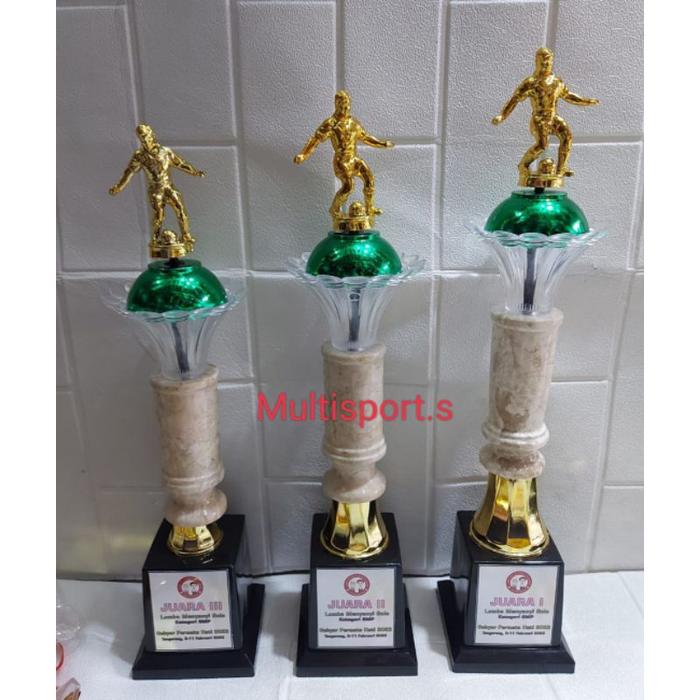 PIALA TROPHY FUTSAL 48 CM MARMER