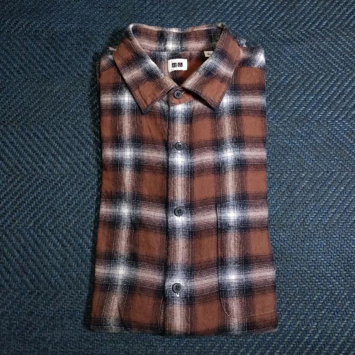 KEMEJA FLANEL VETERANO UNIQLO ORI SIZE L BROWN