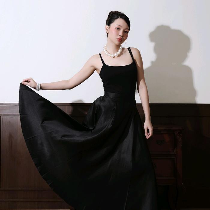 Charabel SELENE SATIN SKIRT Ngembang | Satin Rok Panjang Flare Pleats Casual Formal  Wanita