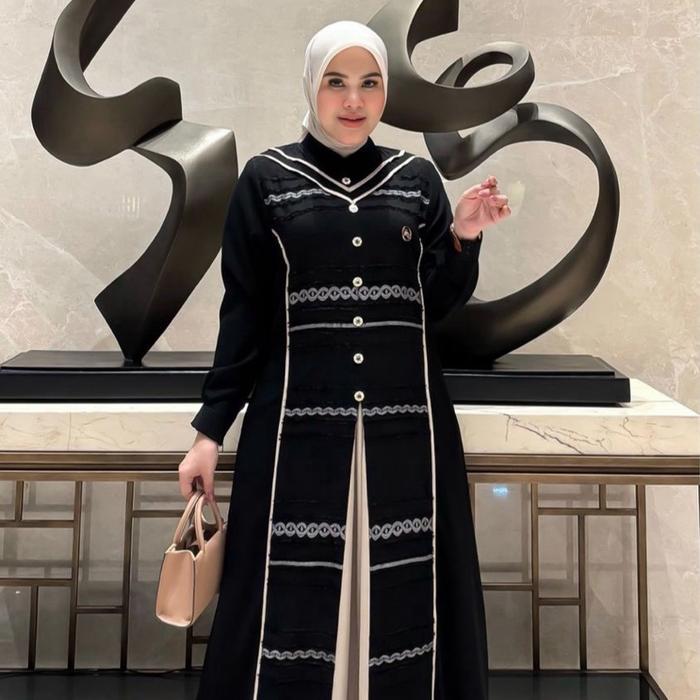 Busana Muslim viral, Fauziah dress dan erina dress Gamis Hitam