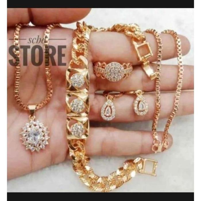Set Perhiasan 5pcs MN1 Emas Gold Bahan Titanium Wanita Dewasa Anti Karat Realpict Terbaru Simple Ele