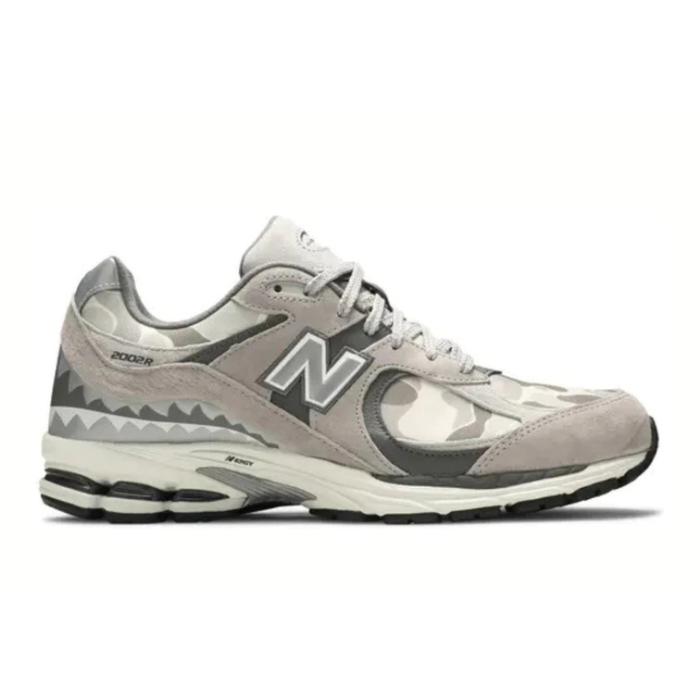 Sepatu NB Sneakers New Balance 2002R x BAPE 'Apes Together Strong' Grey