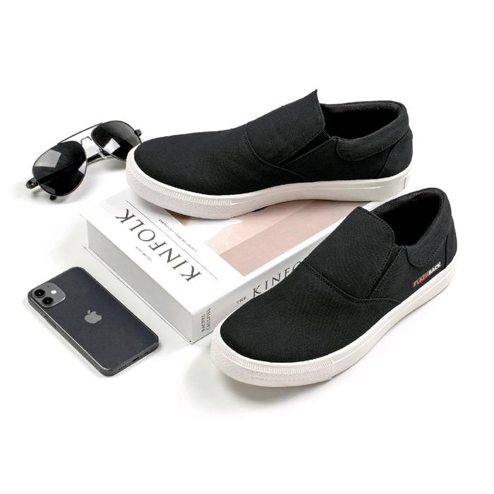 OWL_FLAZHBACK F4051 | SM X FLASHBACK | Hitam Premium Casual Shoes Black