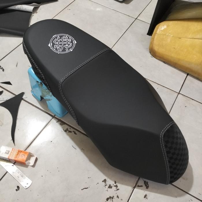 Jok scoopy custom arvi kombinasi catur L1
