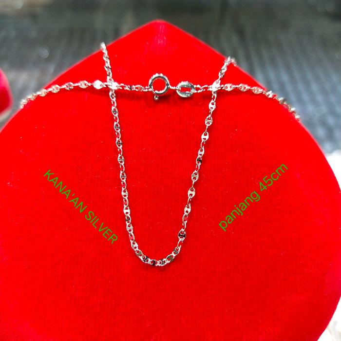 kalung toscano/biji timun remaja dan dewasa warna putih 45cm warna kilau lapisan emas putih murni.